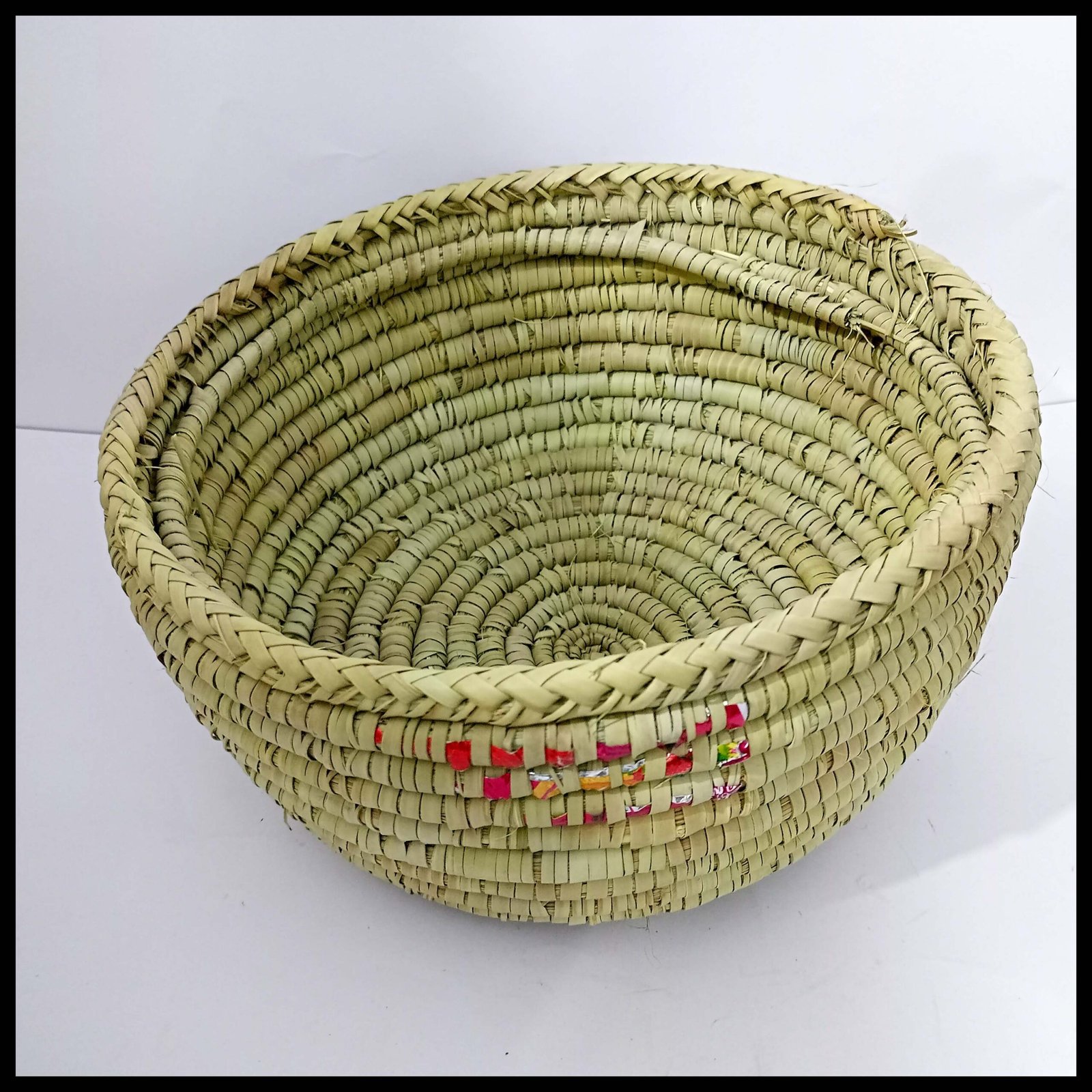 Cane Hotpot (H-15 X D-30)cm - Image 5