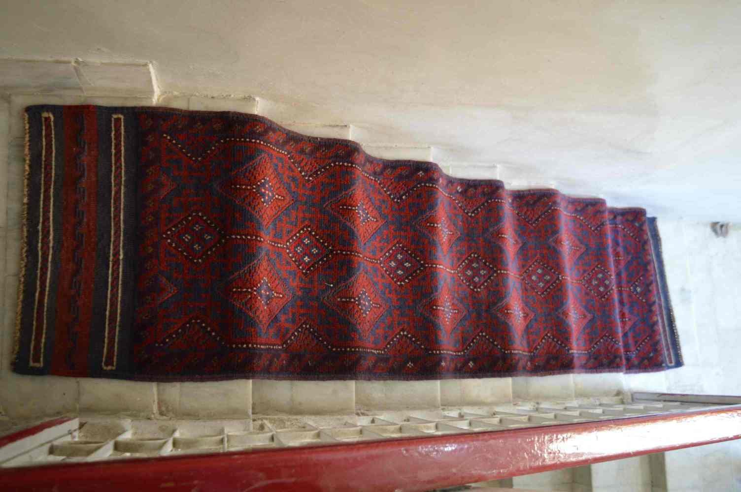 Handmade Woolen Runner - Image 6