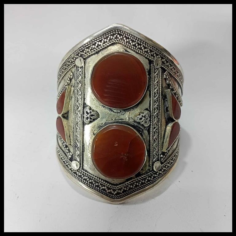 Afghani Bracelet With Artificial Stone - Image 3