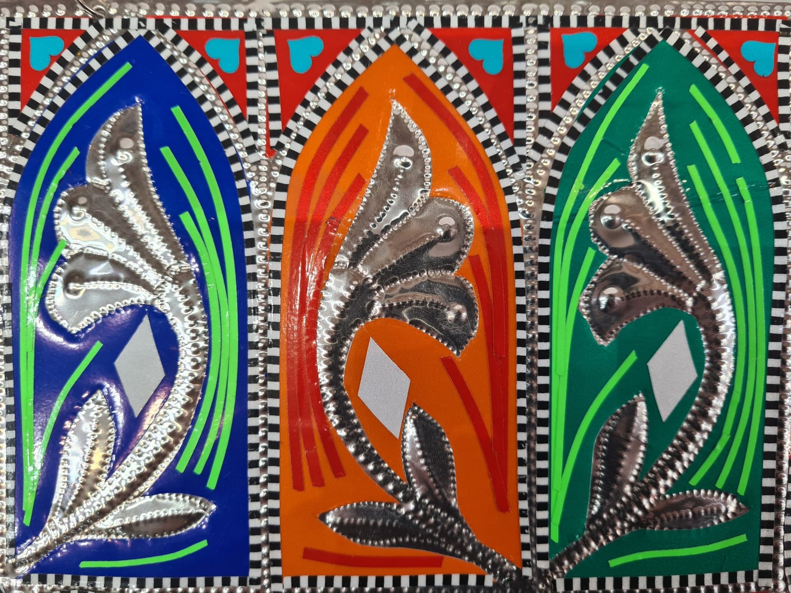 Metal Truck Wall Hanging - Pakistani Truck Art - Bright Chamakpatti Décor for Household and Workplace - Image 7