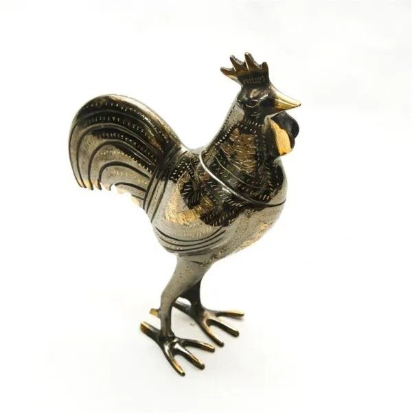 Handmade Brass Hen Jarrah - Elegant 20cm Home Decor Showpiece - Image 5