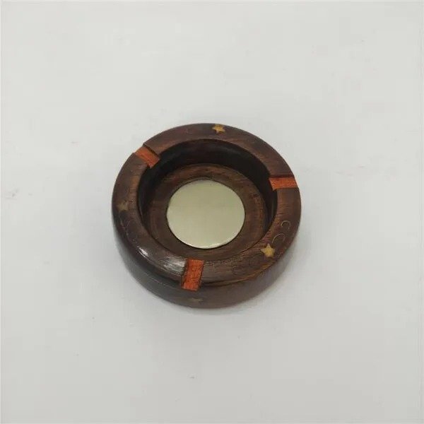 Elegant Wooden Ashtray – Handcrafted & Stylish Smoking Accessory - Image 4
