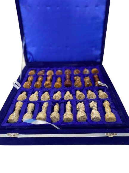 Handmade Onyx Chess Board Set Size 30 cm - Image 5