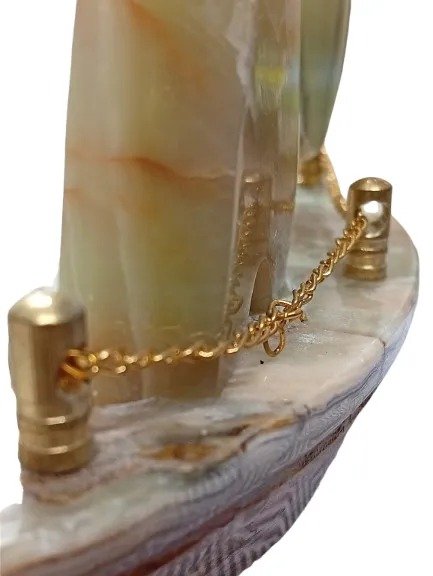 Handcrafted Onyx Marble Ship with Clock Size: 15cm - Image 3