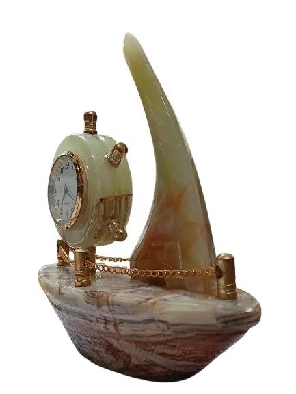 Handcrafted Onyx Marble Ship with Clock Size: 15cm - Image 7