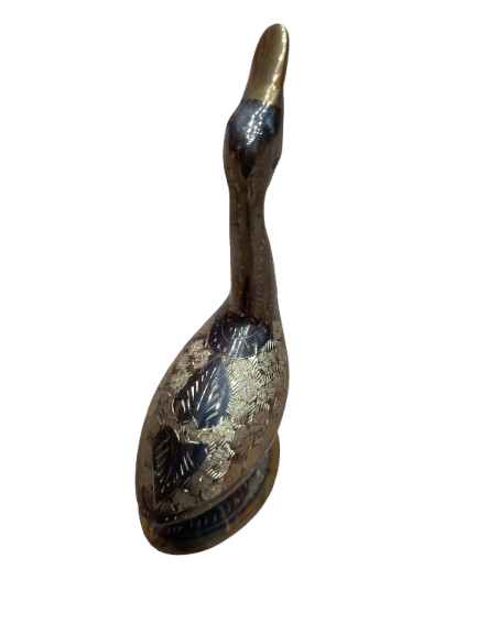 Elegant Brass Swan Figurine – Handcrafted Decorative Showpiece - Image 4