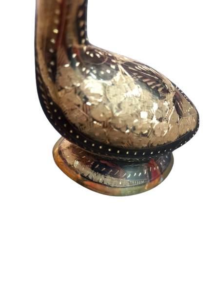 Elegant Brass Swan Figurine – Handcrafted Decorative Showpiece - Image 10