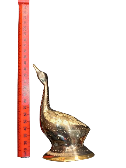 Elegant Brass Swan Figurine – Handcrafted Decorative Showpiece - Image 12