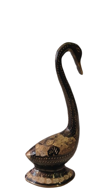 Elegant Brass Swan Figurine – Handcrafted Decorative Showpiece - Image 3
