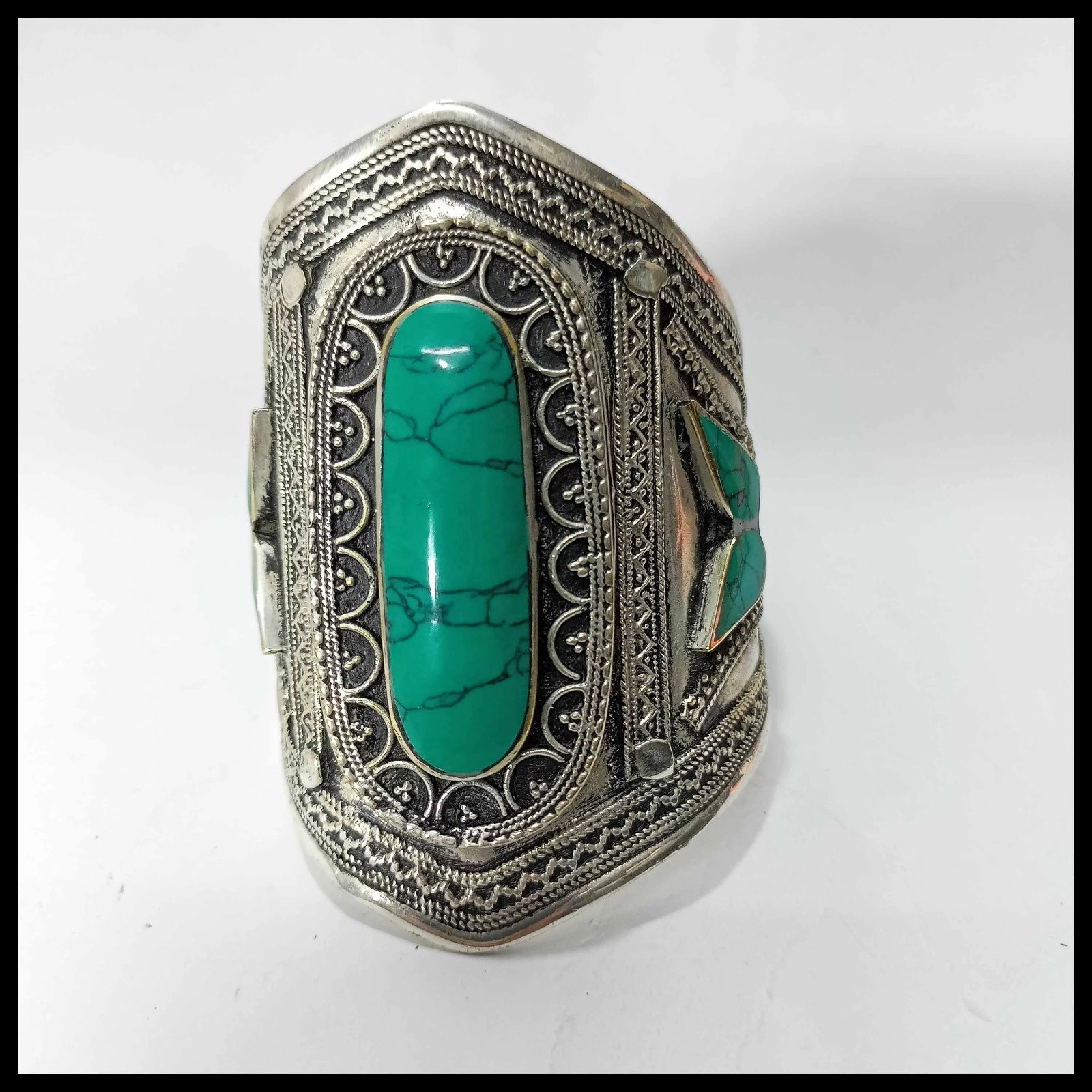 Afghani Bracelet With Artificial Stone - Image 2