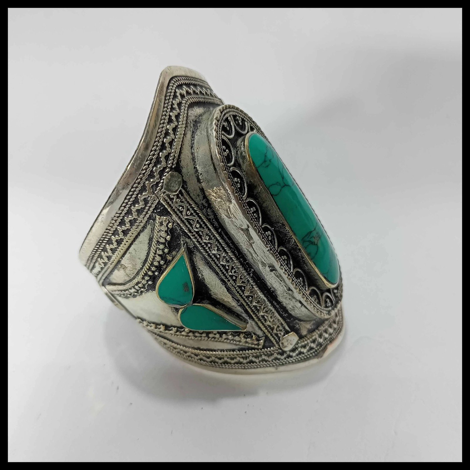 Afghani Bracelet With Artificial Stone - Image 3