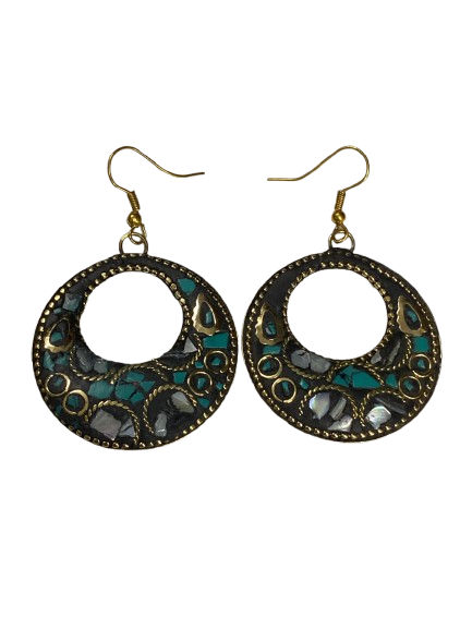 Elegant Handcrafted Earrings – Sparkle with Timeless Style - Image 5