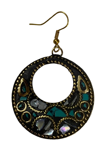 Elegant Handcrafted Earrings – Sparkle with Timeless Style - Image 4