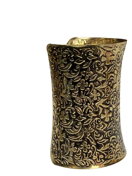 Elegant Cuff Bracelet – Timeless Style for Every Wrist - Image 7