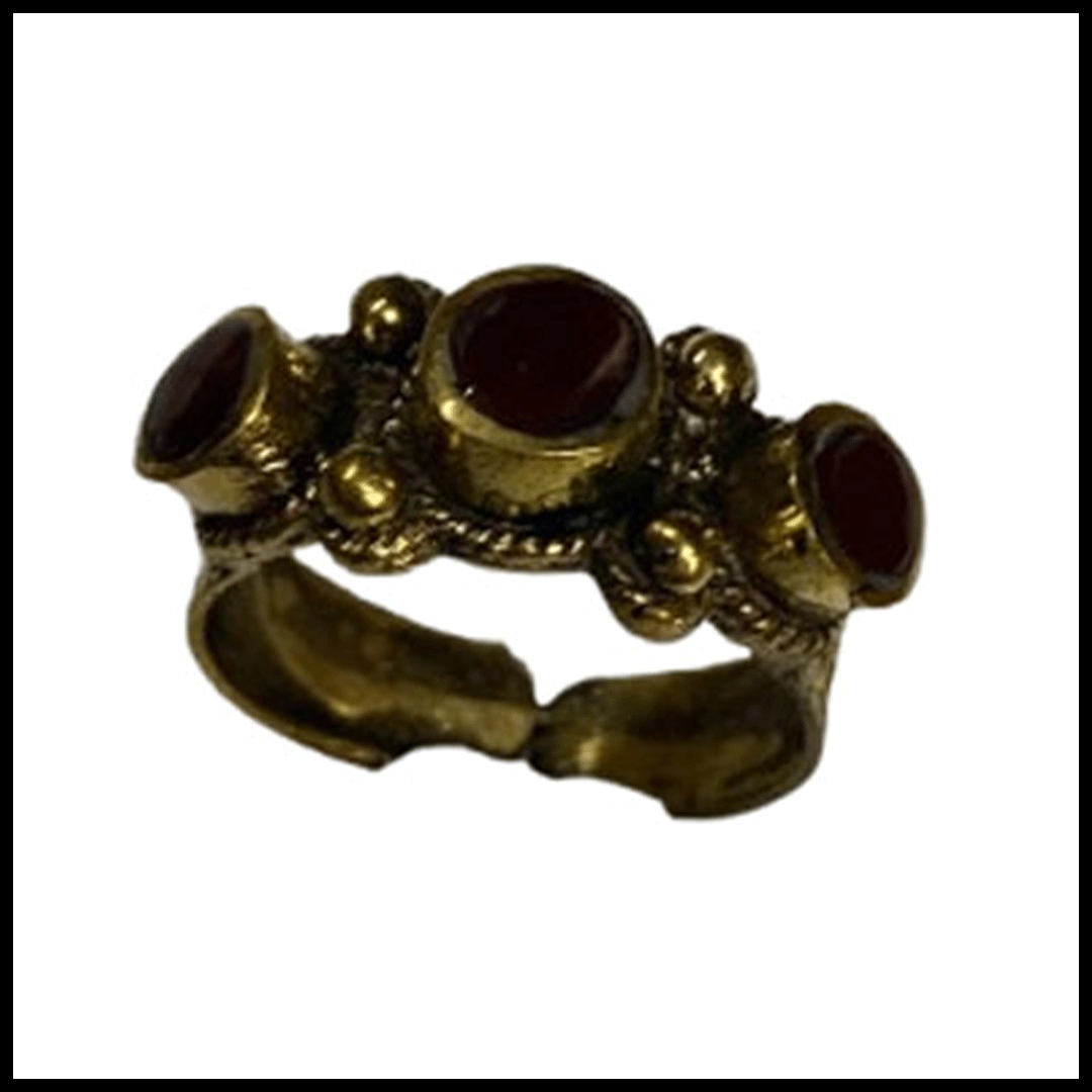 Elegant Handcrafted Rings – Timeless Beauty for Every Style