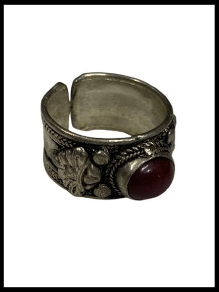 Elegant Handcrafted Rings – Timeless Beauty for Every Style - Image 3