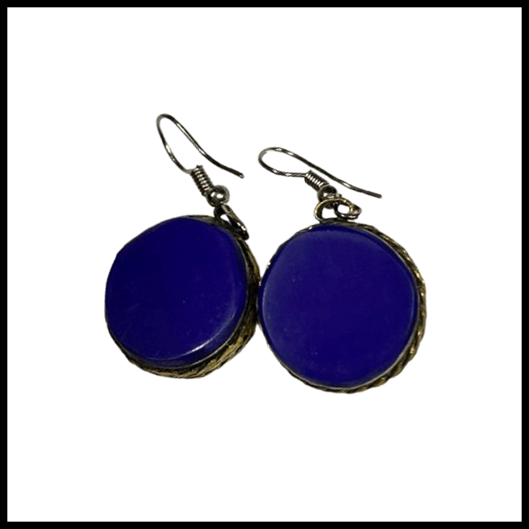 Elegant Handcrafted Earrings – Sparkle with Timeless Style - Image 2