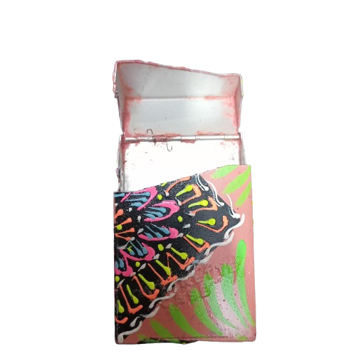 Colorful Truck Art Cigarette Case – Stylish & Durable Holder - Image 6
