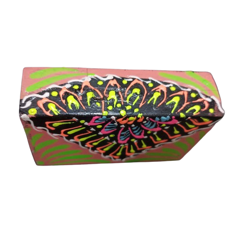 Colorful Truck Art Cigarette Case – Stylish & Durable Holder - Image 9