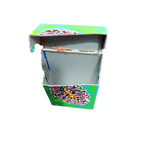 Colorful Truck Art Cigarette Case – Stylish & Durable Holder - Image 7