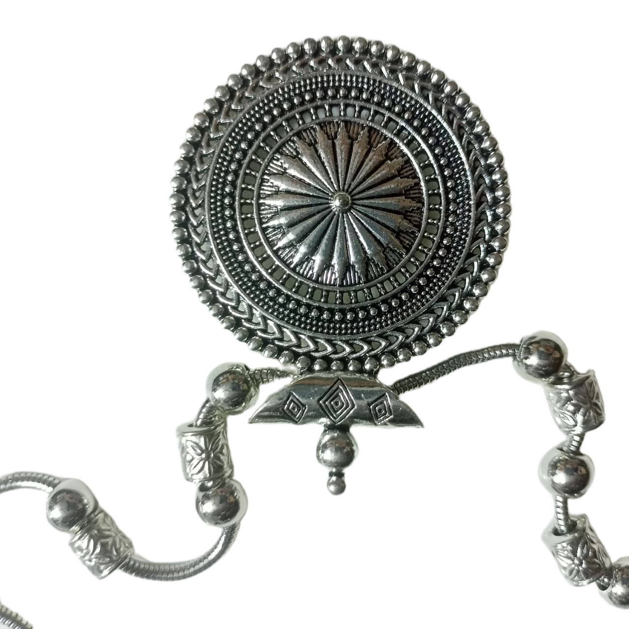 Elegant Handcrafted Necklaces – Graceful Designs for Every Occasion - Image 5