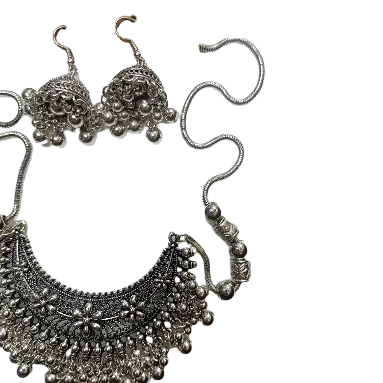 Elegant Handcrafted Necklaces – Graceful Designs for Every Occasion - Image 6