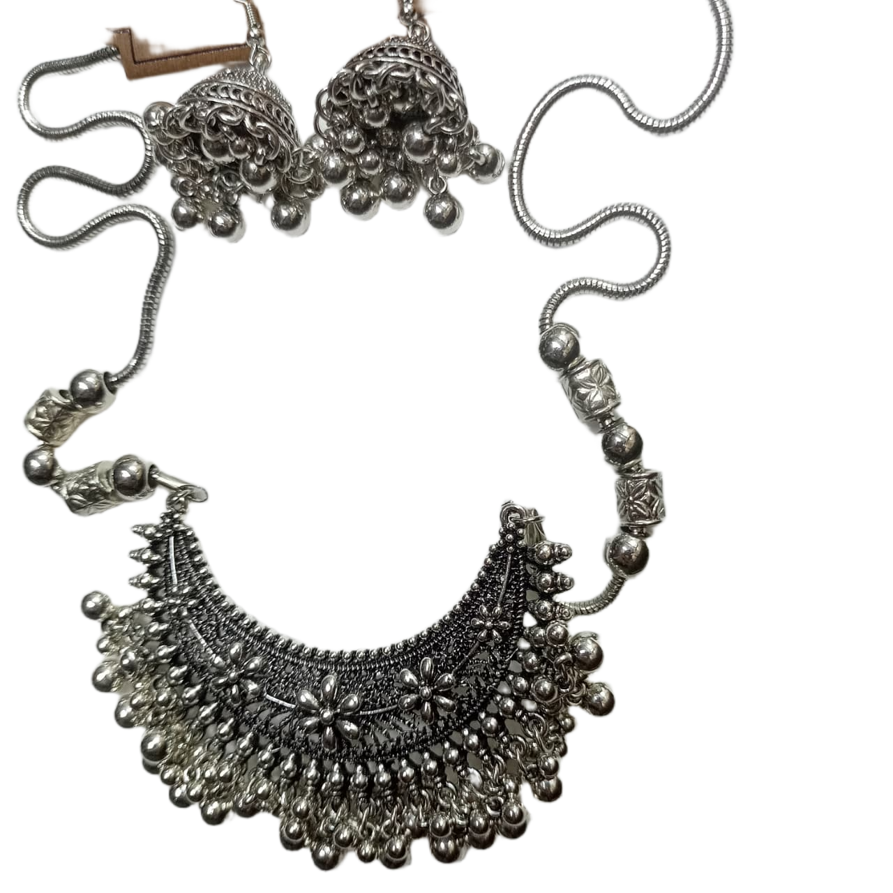 Elegant Handcrafted Necklaces – Graceful Designs for Every Occasion - Image 9