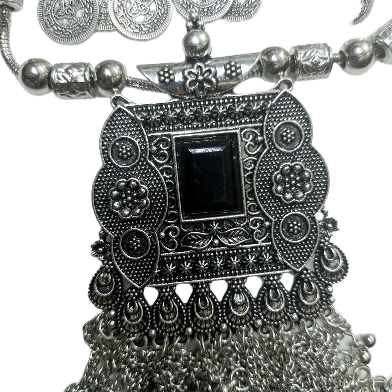Elegant Handcrafted Necklaces – Graceful Designs for Every Occasion - Image 7