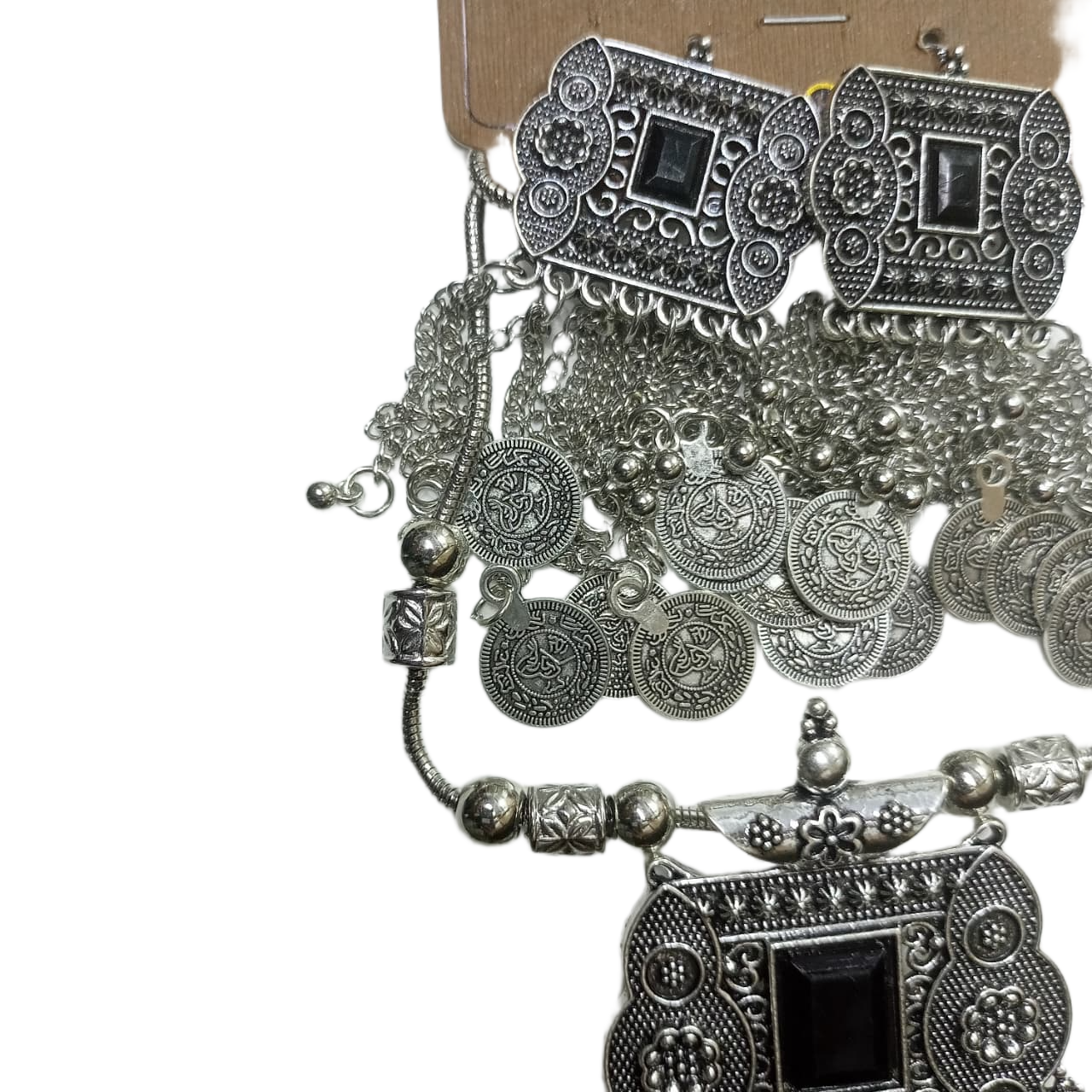 Elegant Handcrafted Necklaces – Graceful Designs for Every Occasion - Image 8