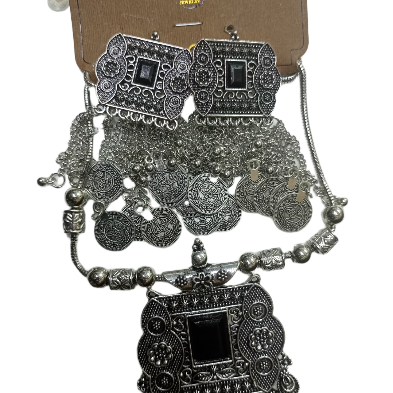 Elegant Handcrafted Necklaces – Graceful Designs for Every Occasion - Image 10