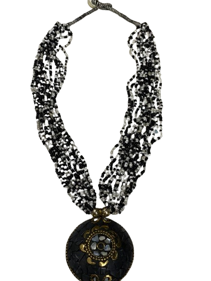 Fashion Pearl Shell Style Necklace - Image 7
