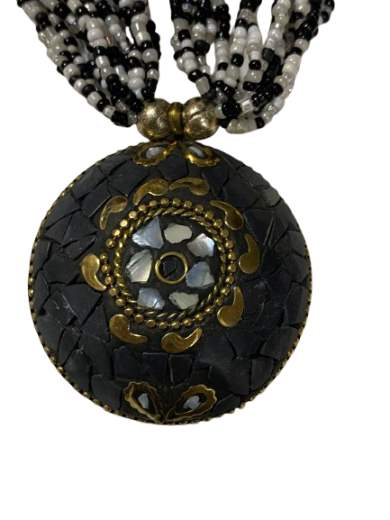 Fashion Pearl Shell Style Necklace - Image 5