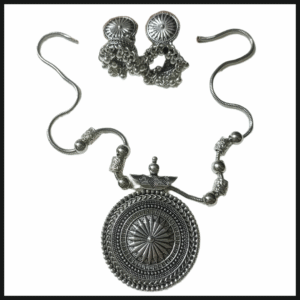Elegant Handcrafted Necklaces – Graceful Designs for Every Occasion