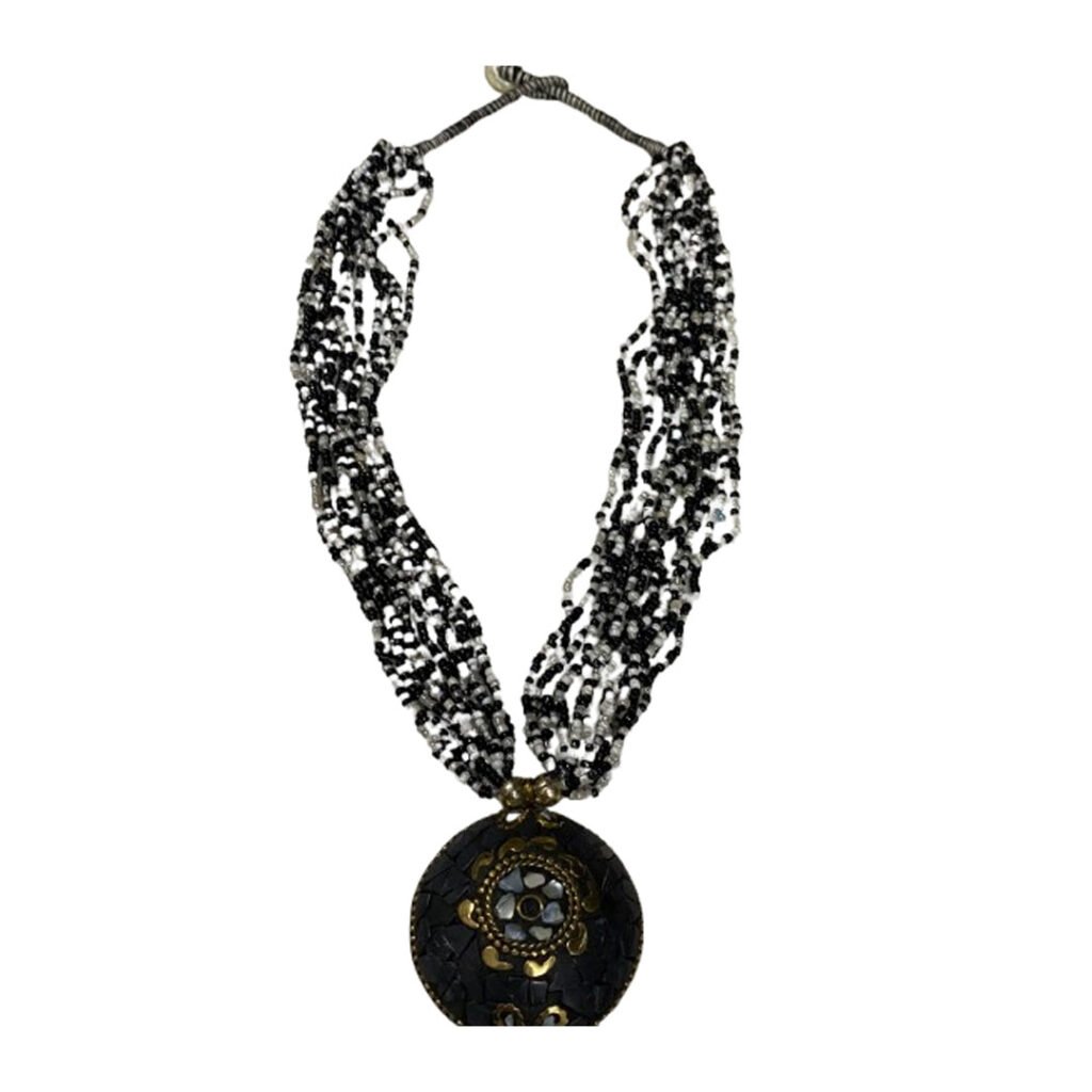 Fashion Pearl Shell Style Necklace - Image 3