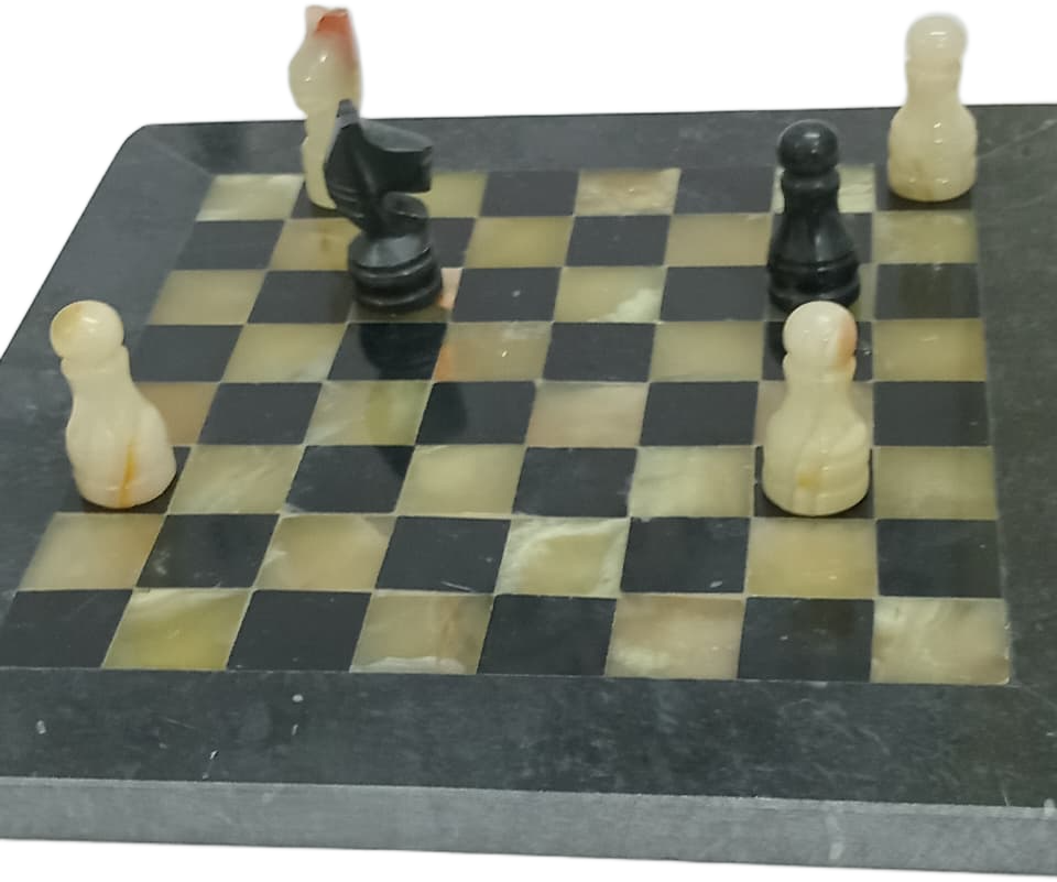 Handcrafted Onyx Marble Chess Board Size: 8×8 inch - Image 7