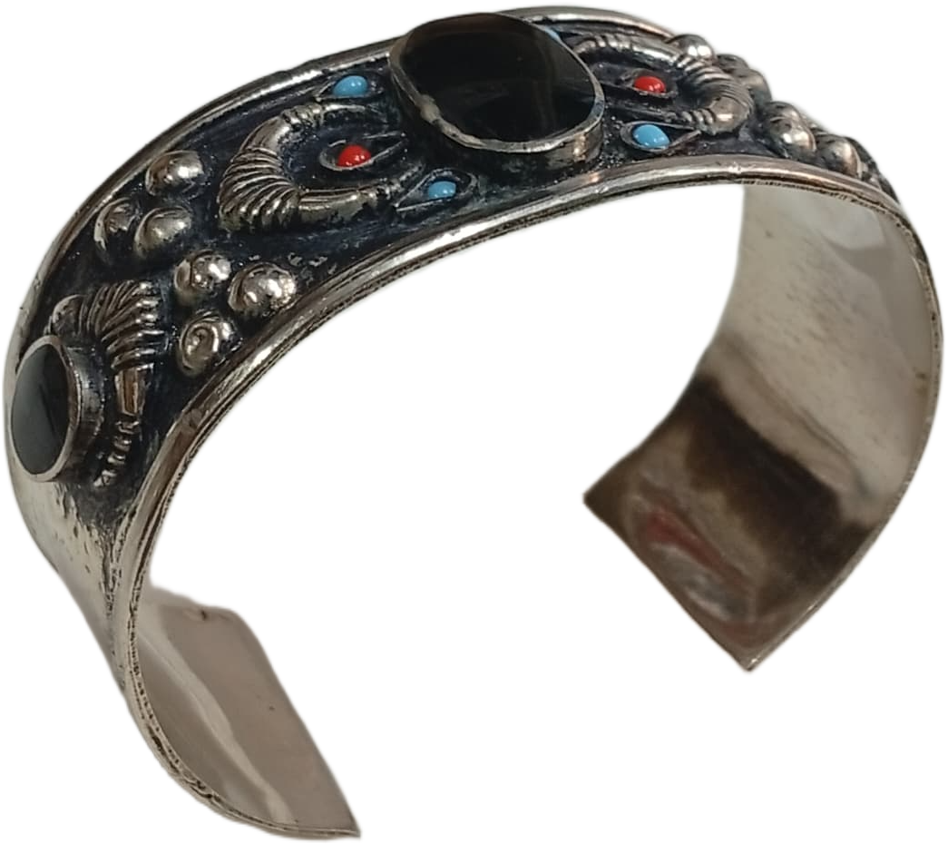 Elegant Afghani Stone Cuff Bracelet – Traditional Tribal Jewelry - Image 4