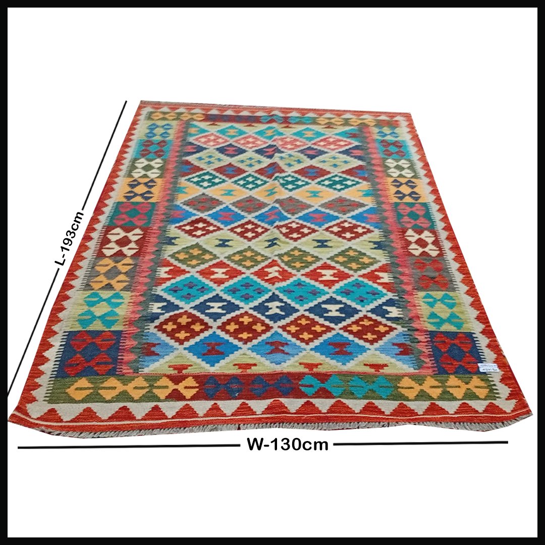 Handcrafted Traditional Kilim Rug Size ( W-130cm x L-193cm )
