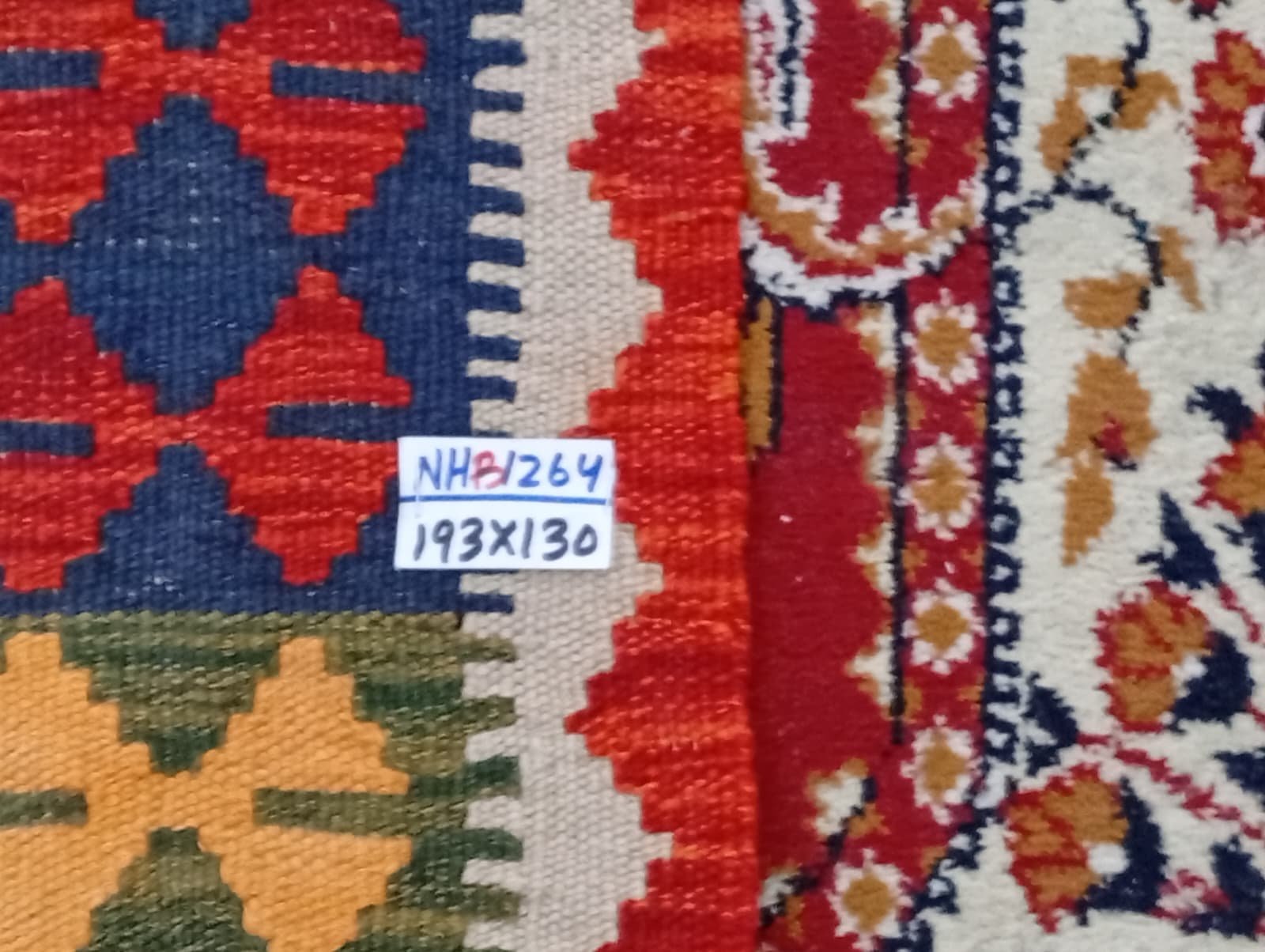 Handcrafted Traditional Kilim Rug Size ( W-130cm x L-193cm ) - Image 5