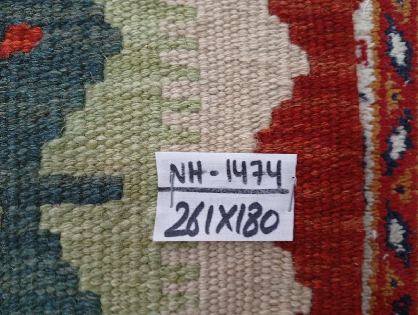 Handcrafted Traditional Kilim Rug Size ( W-180cm x L-261cm ) - Image 5