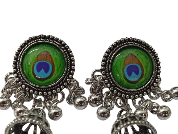 Elegant Handcrafted Earrings – Sparkle with Timeless Style - Image 8