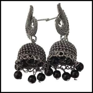 Elegant Handcrafted Earrings – Sparkle with Timeless Style