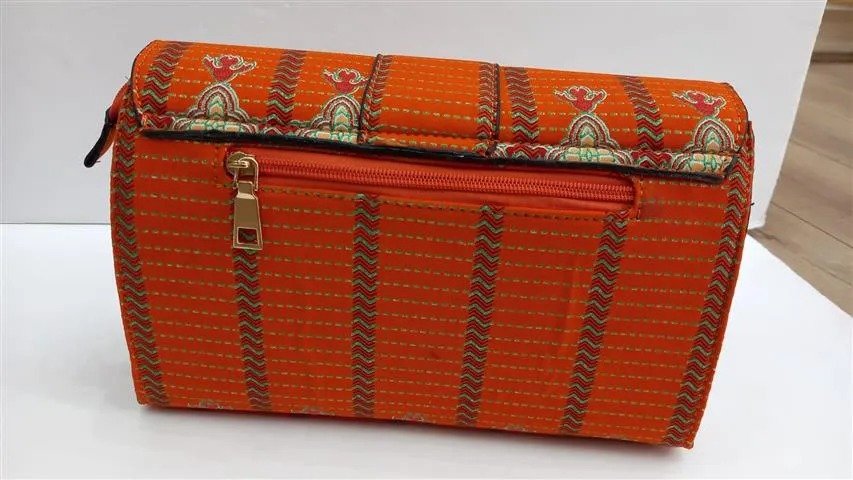 Hand bag & Shoulder Bag for Girls and Women / Casual Hand Bags for Ladies - Image 6