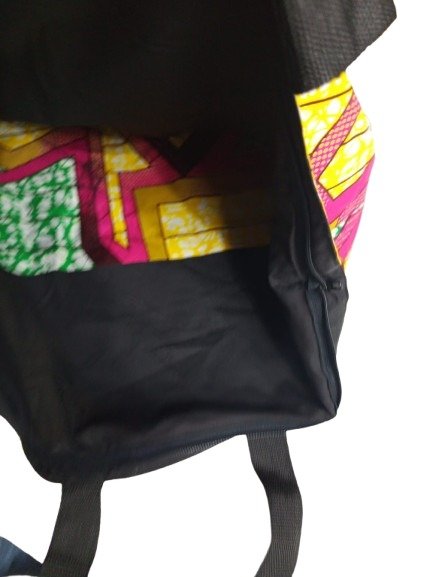 Handbag with Zipper and Inner Pocket - Image 6