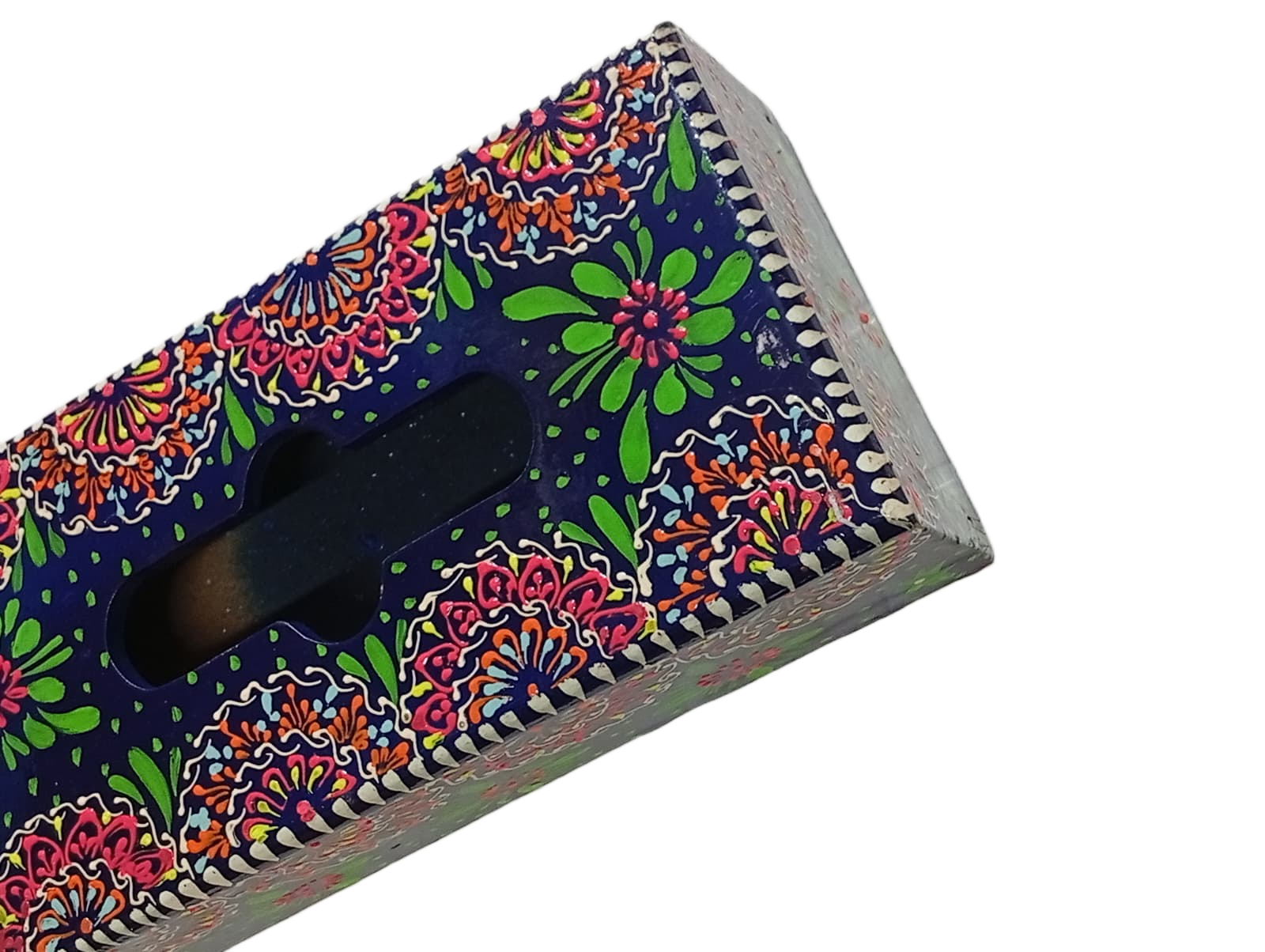 Truck Art Hand-Painted Tissue Box – Traditional Decorative Wooden Cover - Image 4
