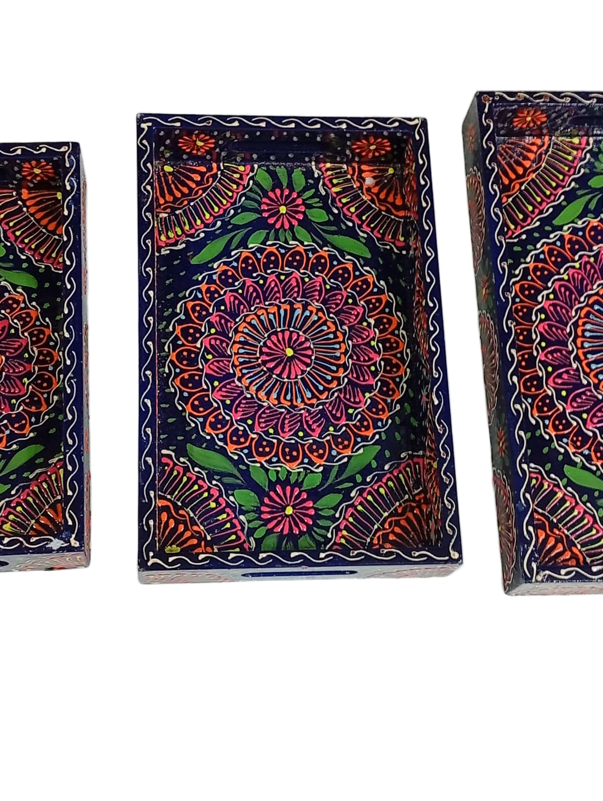 Handcrafted 3-Piece Bundi Tray Set – Decorative Serving & Display Trays - Image 3