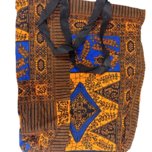 Handbag with Zipper and Inner Pocket