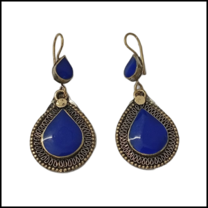 Elegant Handcrafted Earrings – Sparkle with Timeless Style