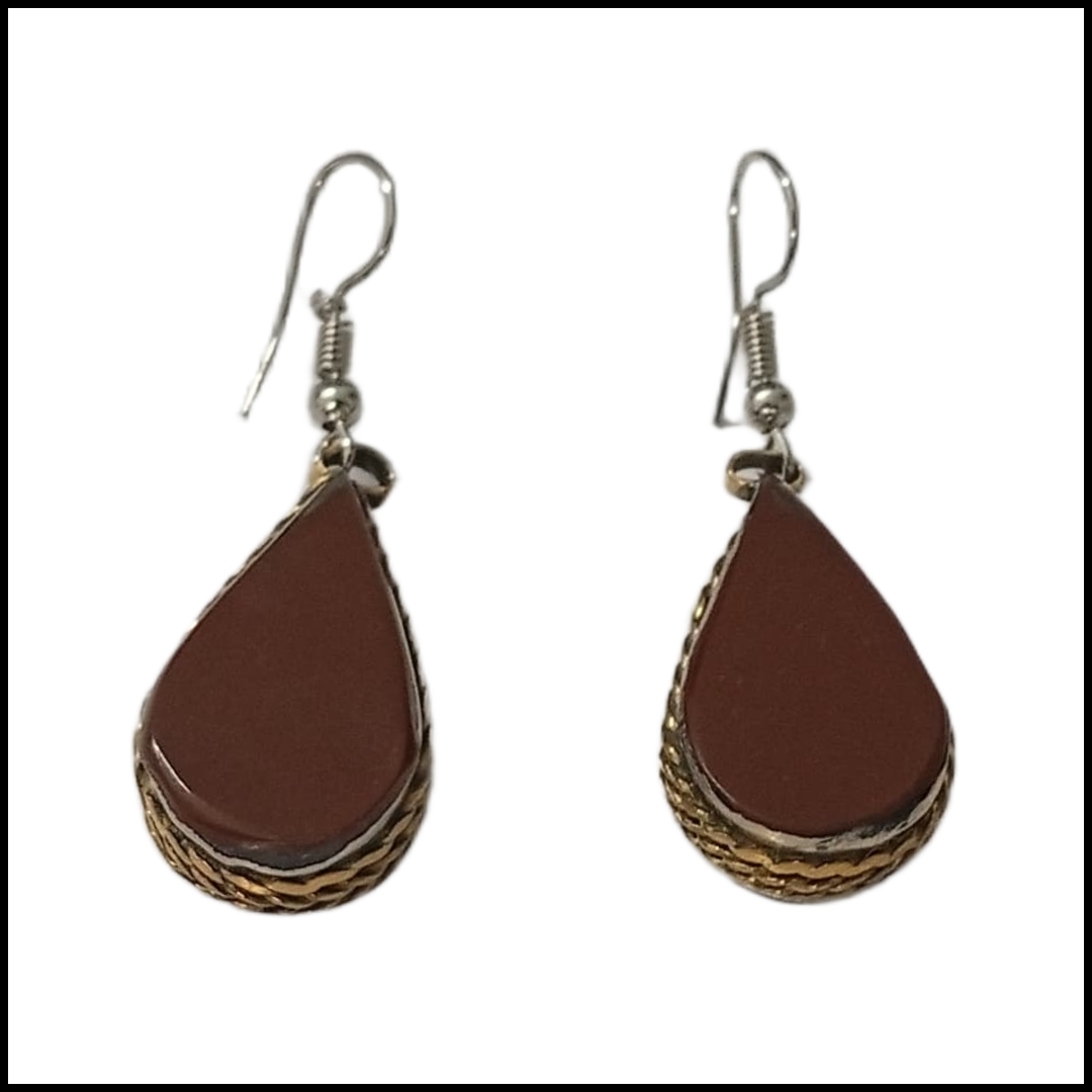 Elegant Handcrafted Earrings – Sparkle with Timeless Style