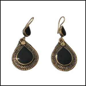 Elegant Handcrafted Earrings – Sparkle with Timeless Style