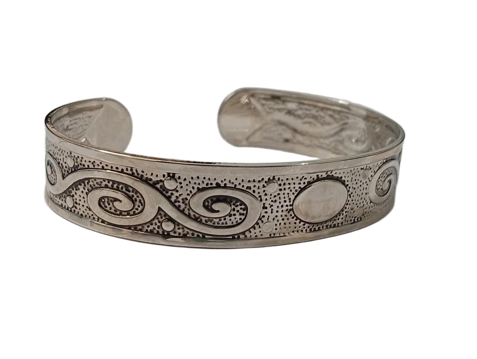 Handcrafted Traditional Floral Engraved Metal Cuff Bracelet - Image 4
